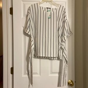 West Kei. White tie front blouse. Size Large. Never worn.